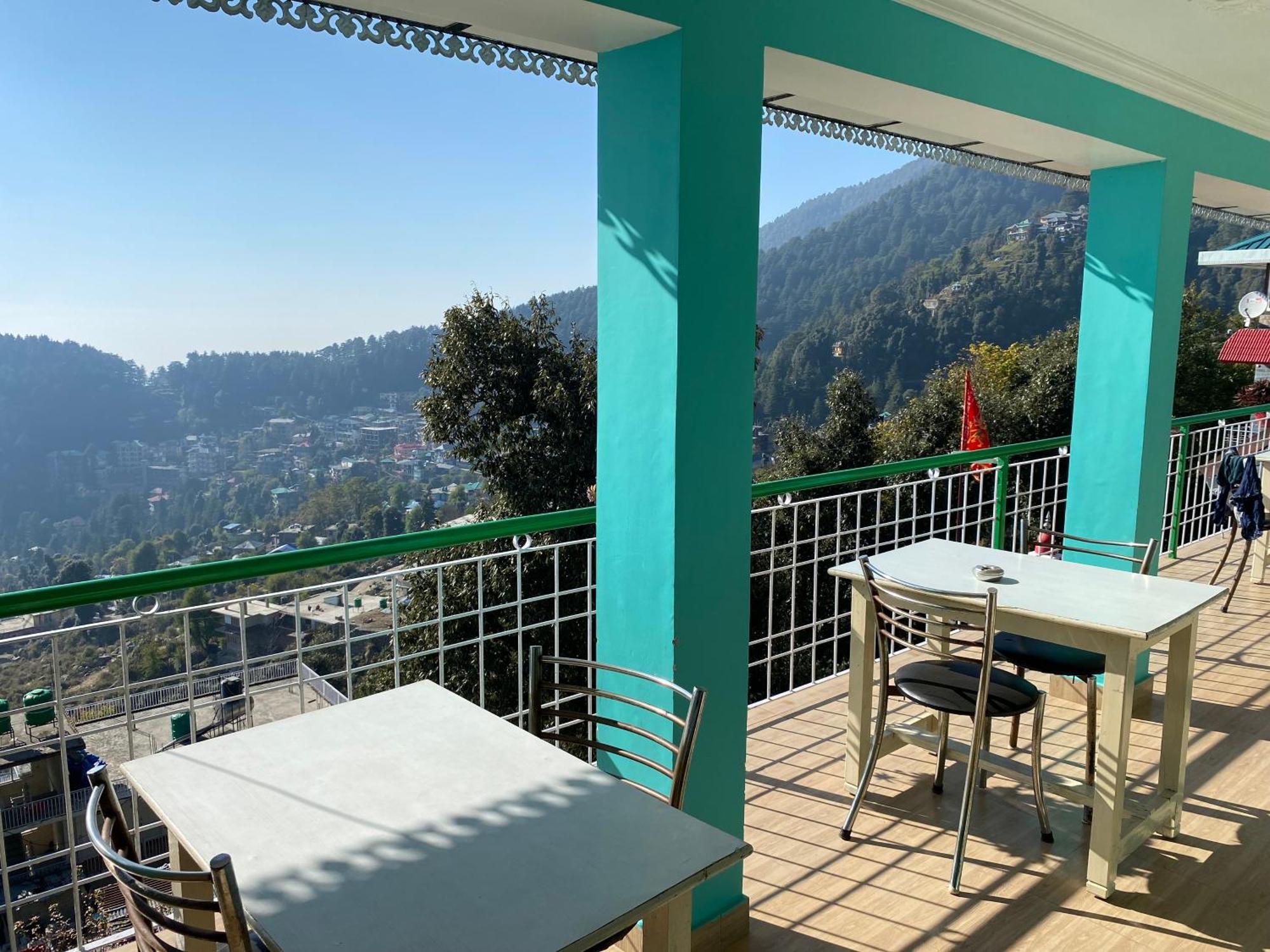 Jagatram Niwas Guesthouse Dharamkot Dharamshala Exterior photo