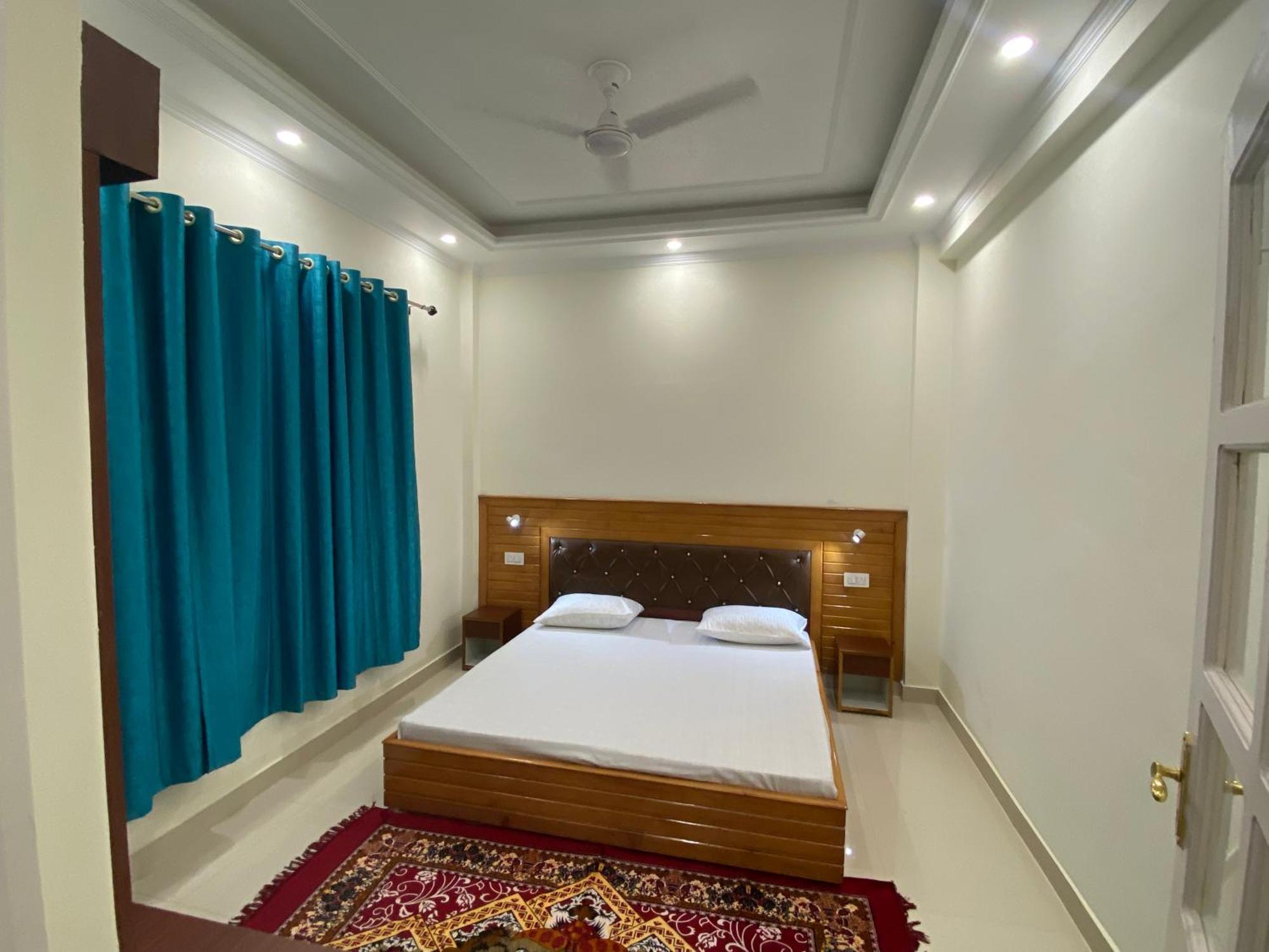 Jagatram Niwas Guesthouse Dharamkot Dharamshala Exterior photo