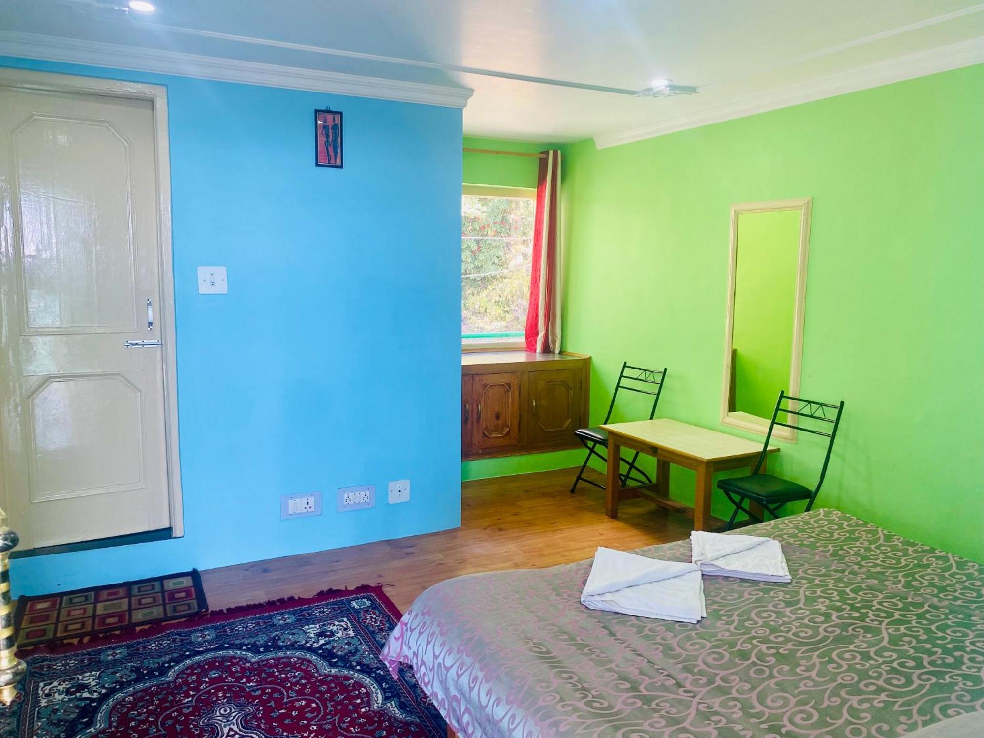 Jagatram Niwas Guesthouse Dharamkot Dharamshala Exterior photo